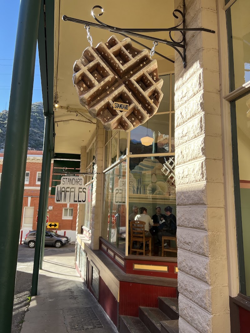 Standard Waffle